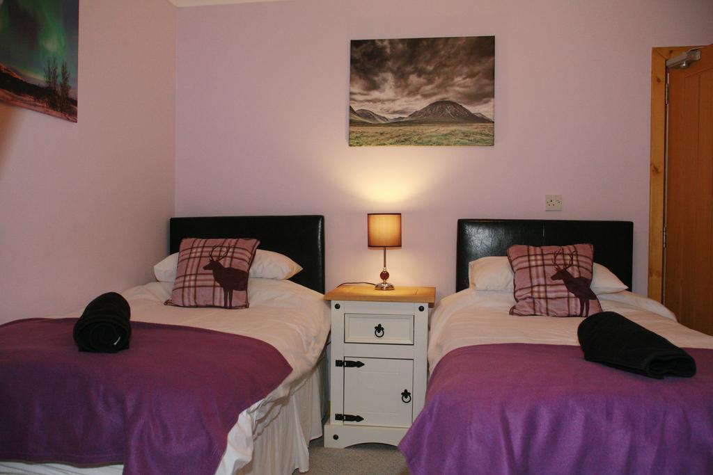 Glenlochy Nevis Bridge Apartments Форт Уилям Екстериор снимка